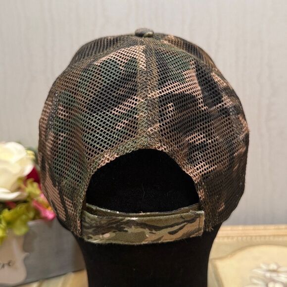 Gone Squatchin Sasquatch Adjustable Camo Cap Hat One Size Unisex - Picture 13 of 15